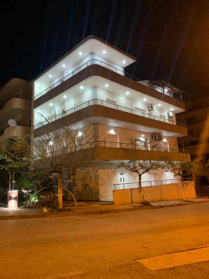 Maxus Apts Sarandë Exterior foto