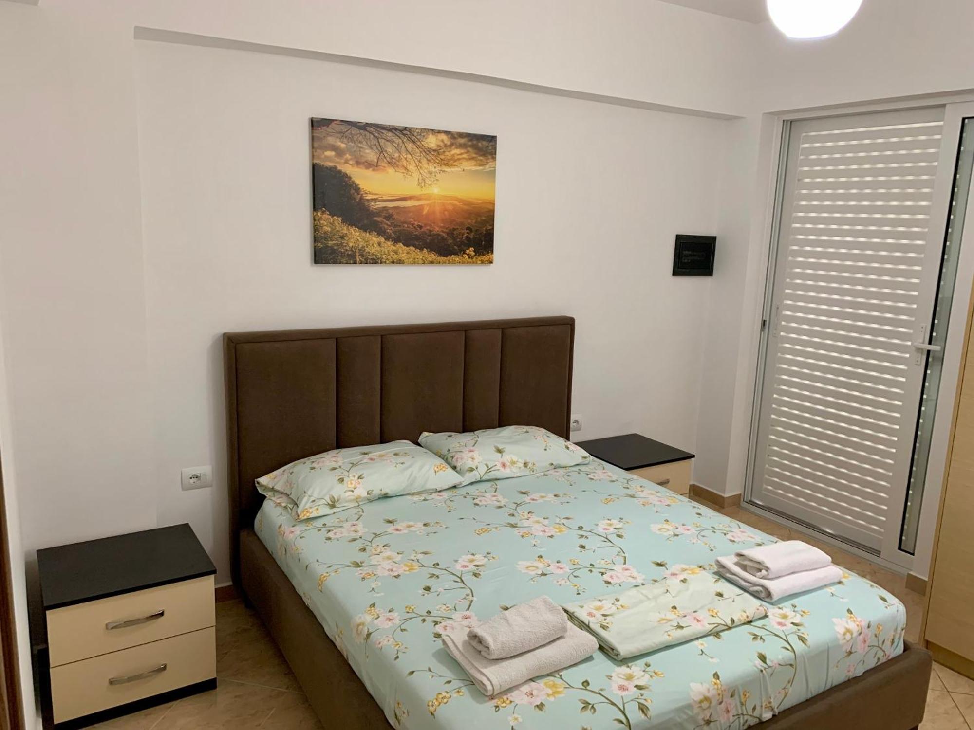 Maxus Apts Sarandë Exterior foto