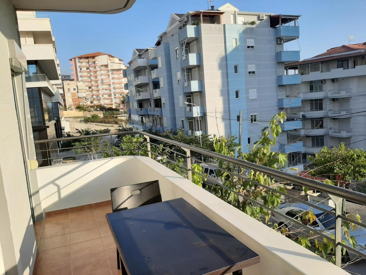 Maxus Apts Sarandë Exterior foto